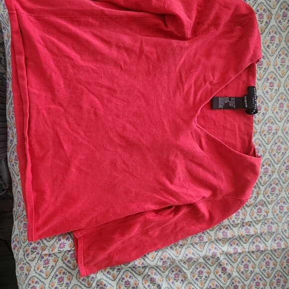 AUGUST SILK red top m - Picture 3 of 3